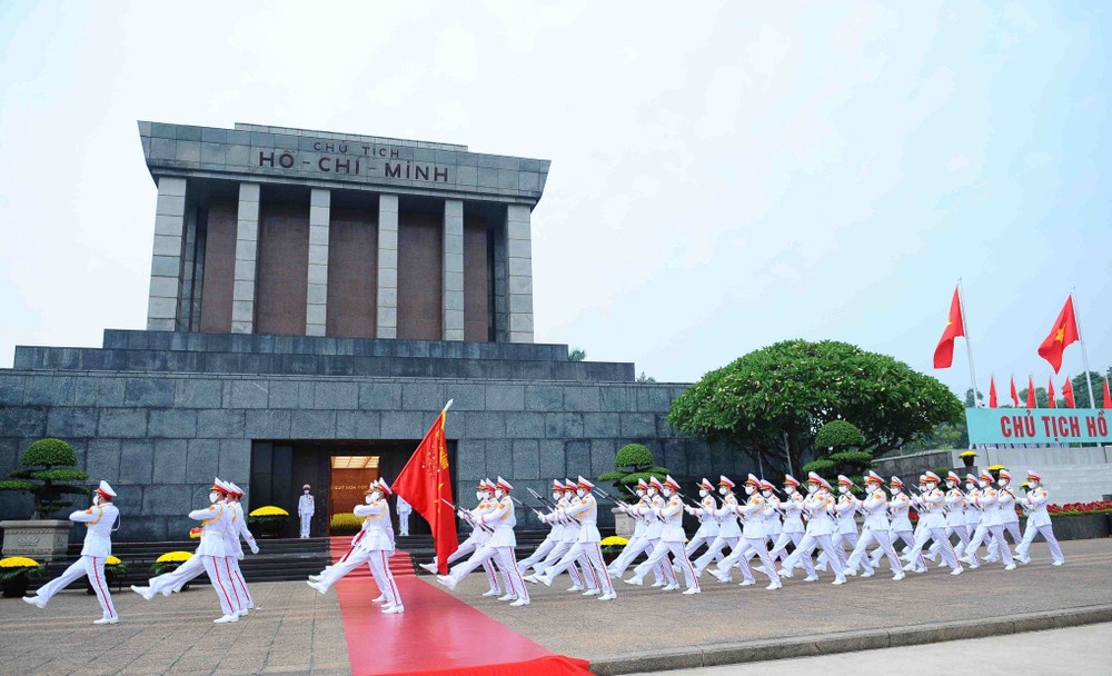 Complete guide to visiting the Ho Chi Minh Mausoleum: Hours, dress code, and insider tips