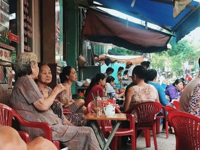 Coffee in Vietnam: All about the World’s Most Caffeinated Culture